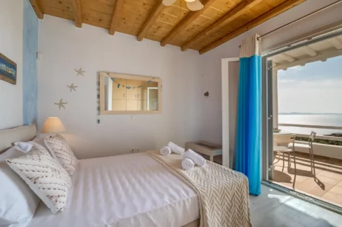 Bedroom with Double bed in Mykonos