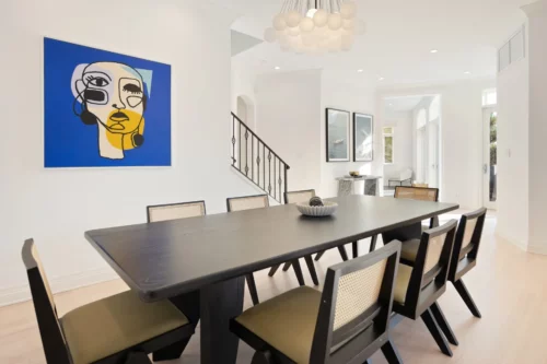 Dining room in villa in Los Angeles