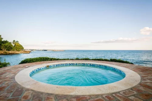 Private Jacuzzi oceanfront in villa in Casa de Campo