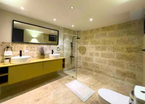 Luxury bathroom in private villa in Casa de Campo