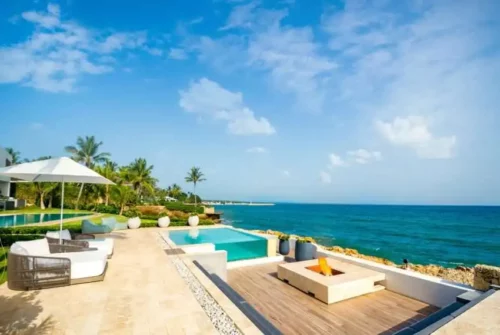 Unique villa with private beach and infinity pool in Casa de Campo