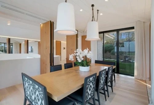 Dining room in private Home in Sn Tropez