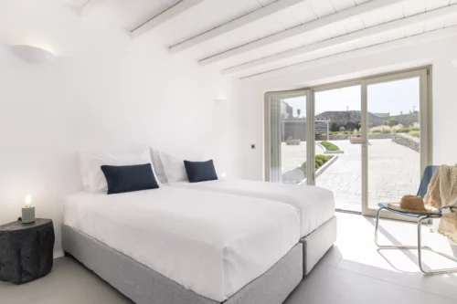 Luxury bedroom with Queen bed in villa in Mykonos