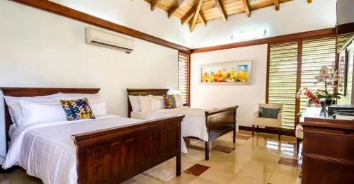 Luxury bedroom with 2 bed in Casa de Campo