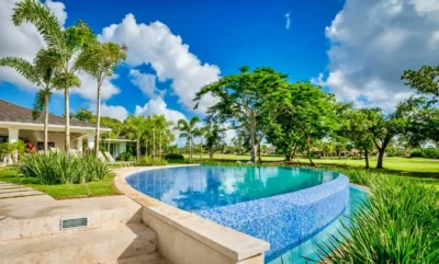 Infinity pool with ocean view in Casa de Campo